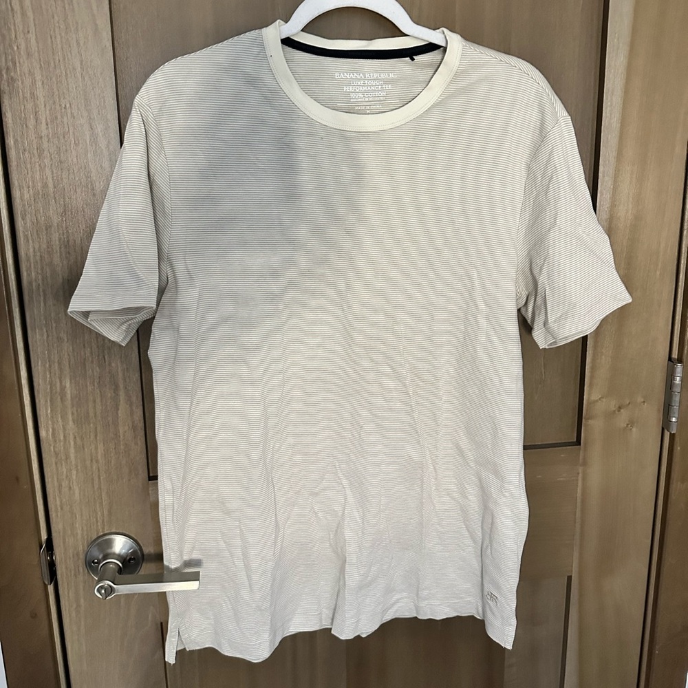 Banana Republic Men's Subtle Striped Tee